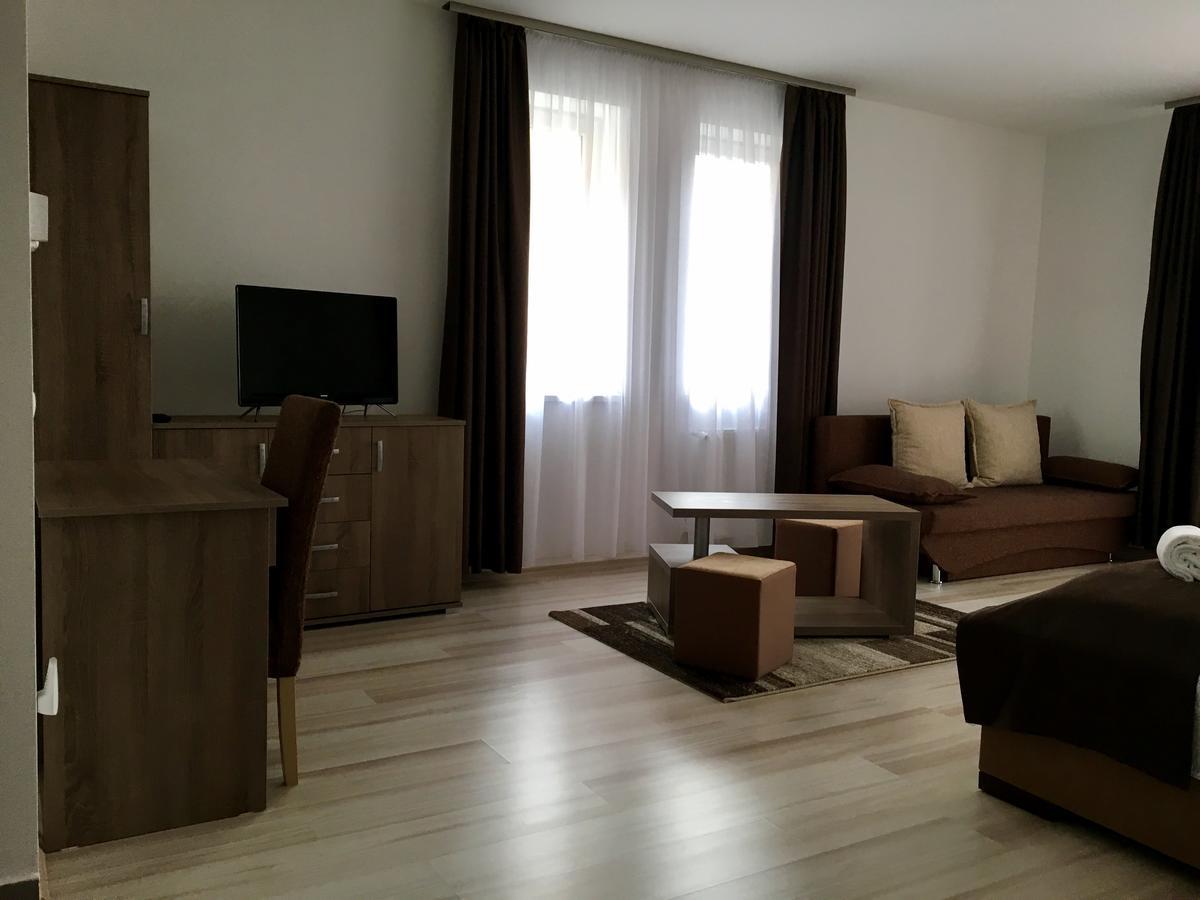 M&F Apartman Egerszalok Ngoại thất bức ảnh